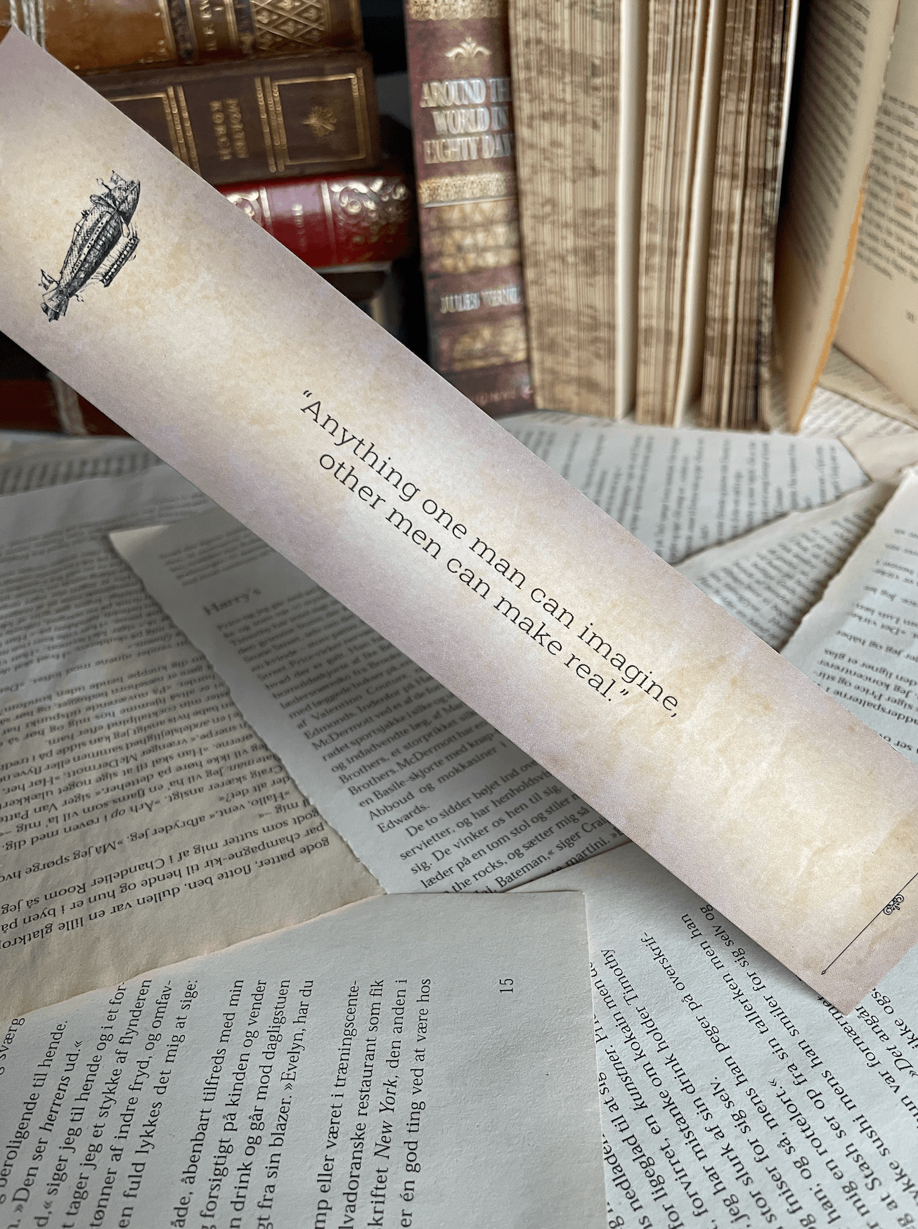 Bogmærke - Bookspines 'Around the World in Eighty Days'