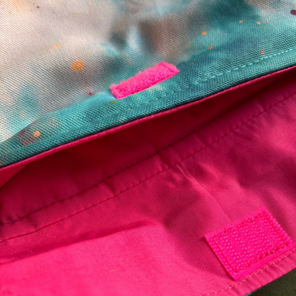 BOGPOSE - Bookish Blooms