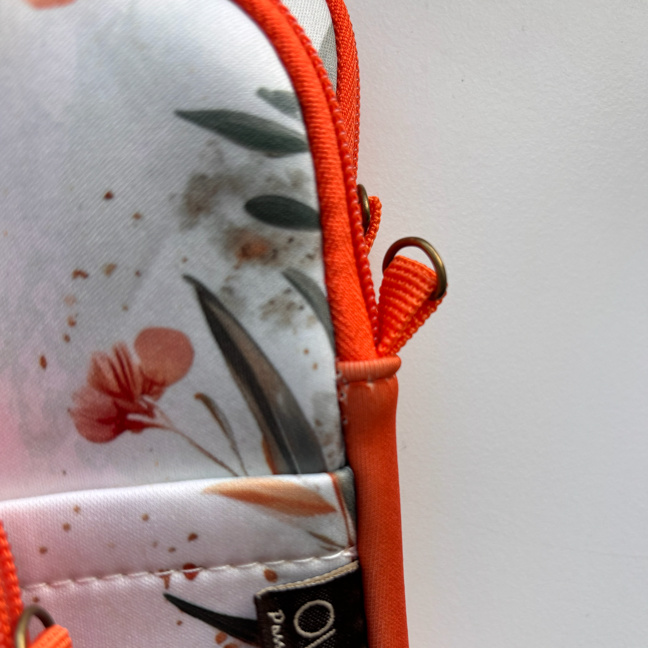 BOGPOSE - Books, cheaper than therapy