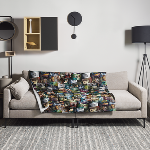 Stort tæppe med fantasy bøger forsider af BRETH DESIGN