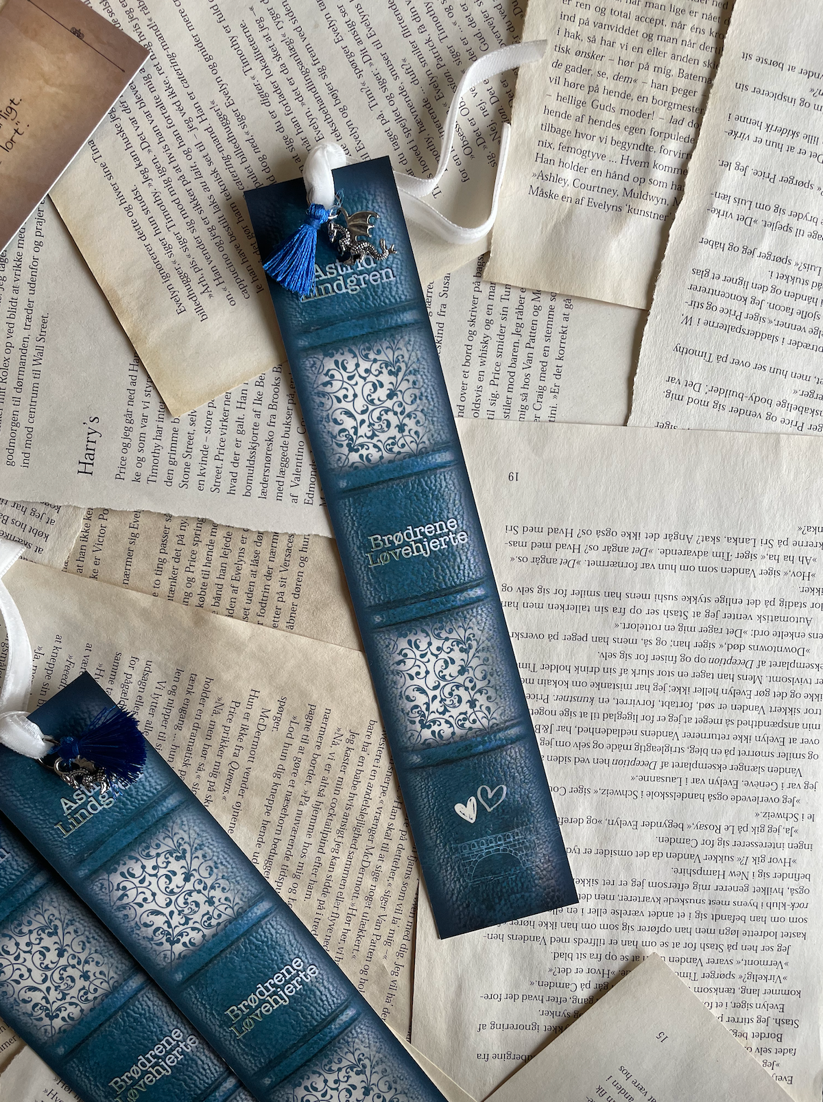 Bogmærke - Bookspines 'Brødrene Løvehjerte'
