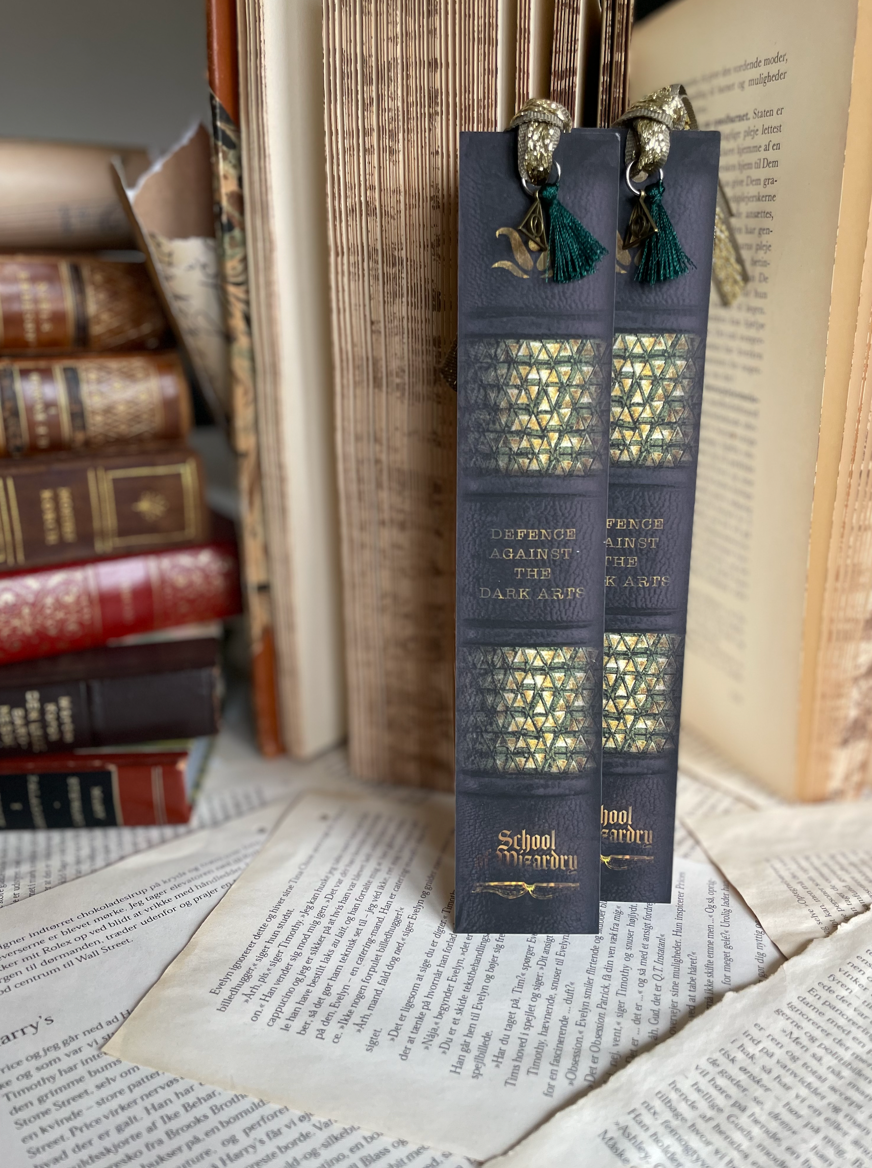 Bogmærke - Bookspines 'Defence against the Dark Arts'