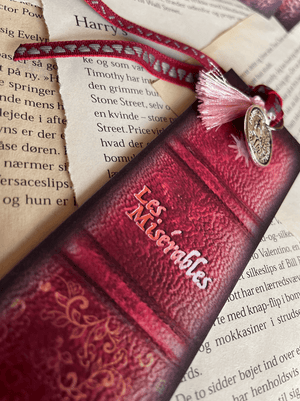 Bogmærke - Bookspines 'Les Misérables'