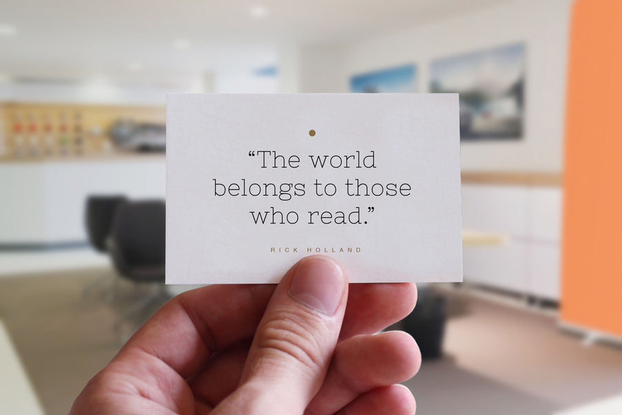 Citat-kort: 'The world belongs to those who read'